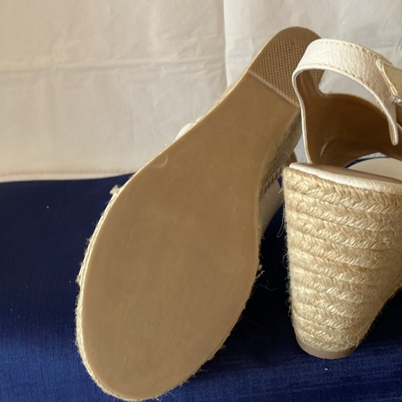 Apt 9 Women’s Sz 8M White Espadrille Wedge Platform Sling Back Open Toe Heels - Picture 8 of 10
